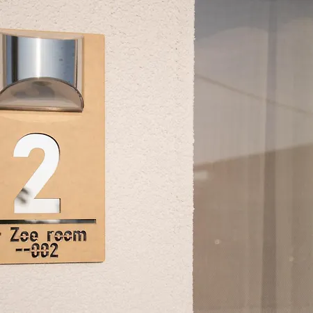 Zoi Elegant アパート *