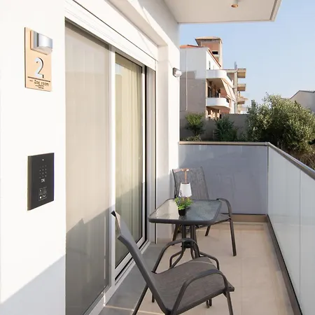 Zoi Elegant Apartments Filiatra