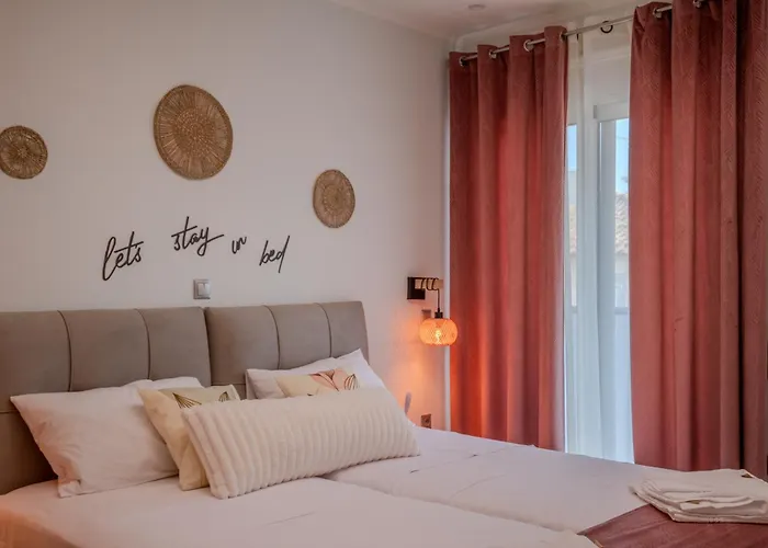 Апартаменты Zoi Elegant *