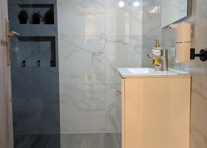 Zoi Elegant * Filiatra