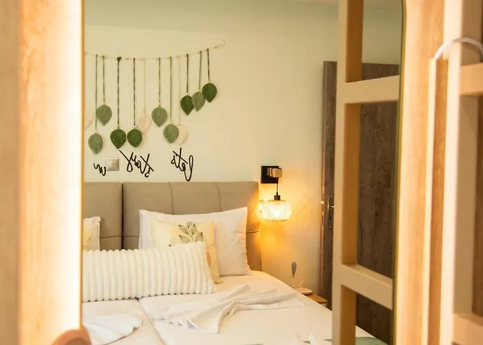 Zoi Elegant * Филиатра